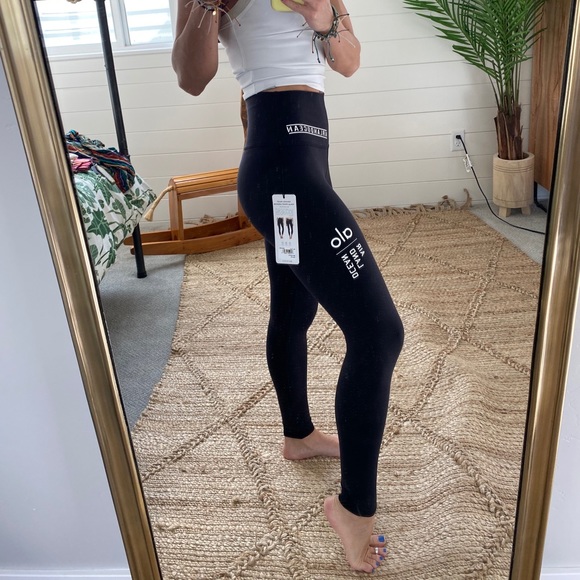 Alo Printed Legging - Picture 3 of 3